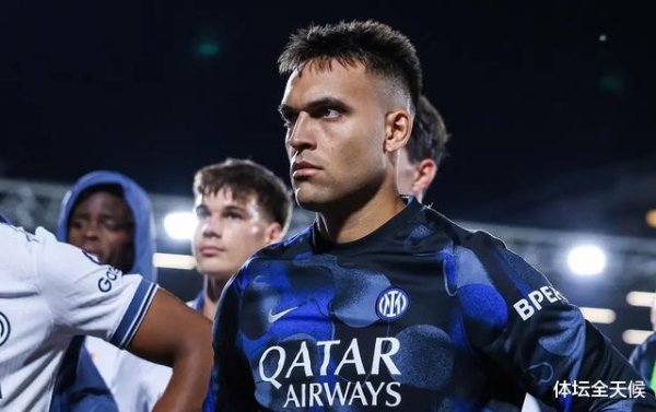 Kế hoạch tái cấu trúc của Inter Milan được phát hành, bốn lõi 1+3 giữ lại bộ xương và sự kết hợp trẻ và trẻ 3+4 tìm kiếm sự thay đổi trong khi duy trì sự ổn định